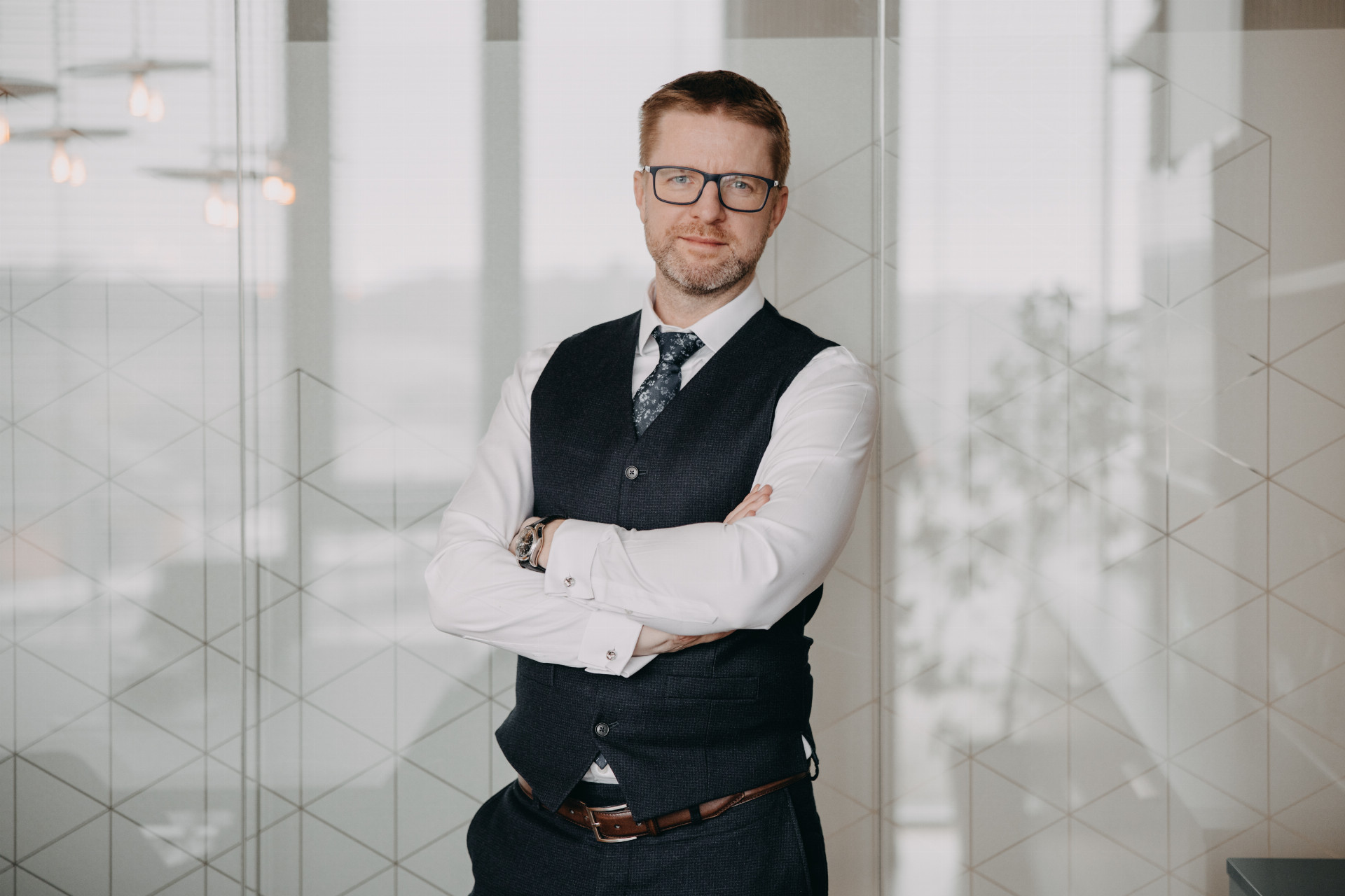 Advokát, který se specializuje na mezinárodní právo